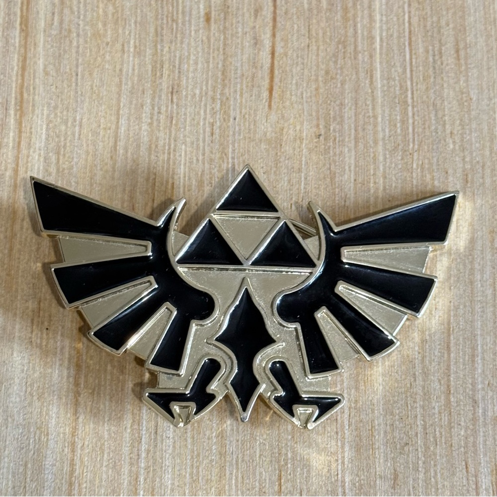 The Legend Of Zelda Triforce Belt Buckle Metal Preowned Black n Gold Read Below